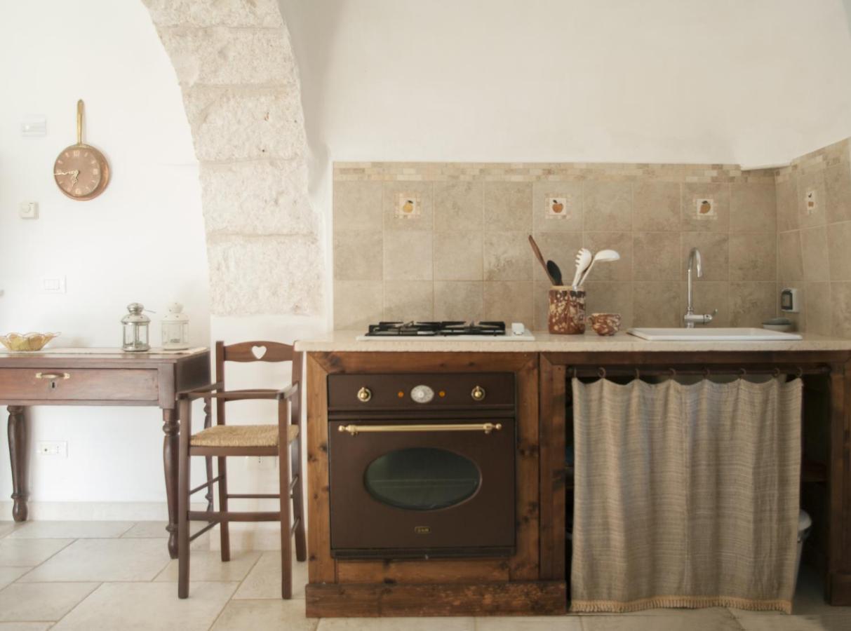 Trulli Sul Vignale In Masseria Santalachicca Martina Franca
