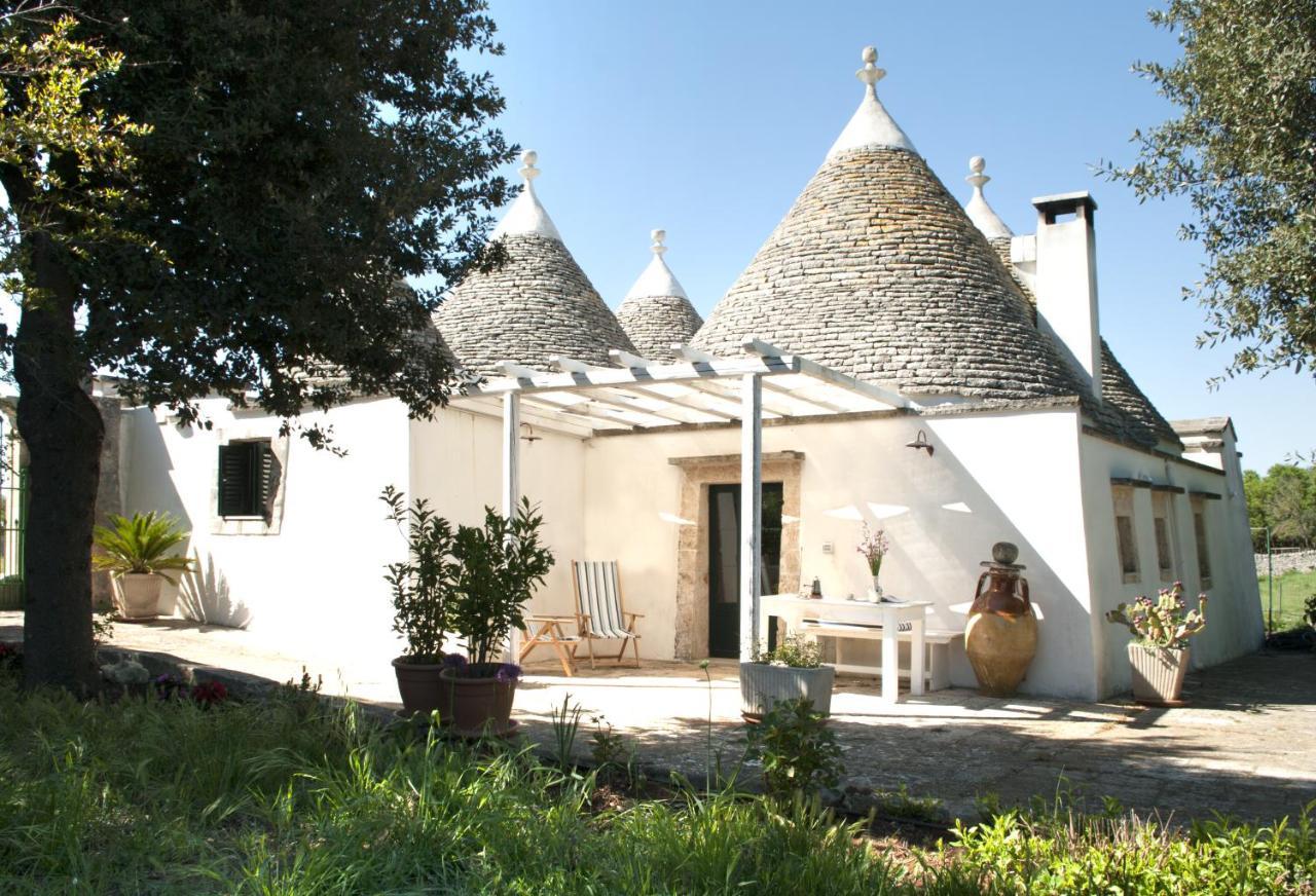 Trulli Sul Vignale In Masseria Santalachicca Casa de Férias
